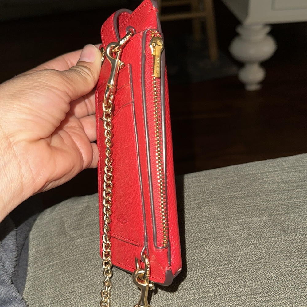 Coach Turnlock Chain Phone Crossbody - Picture 12 of 13